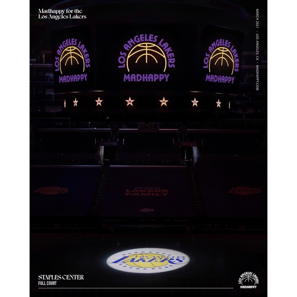 SOLD Madhappy x Lakers Active Quarter Zip - Picture 5 of 8